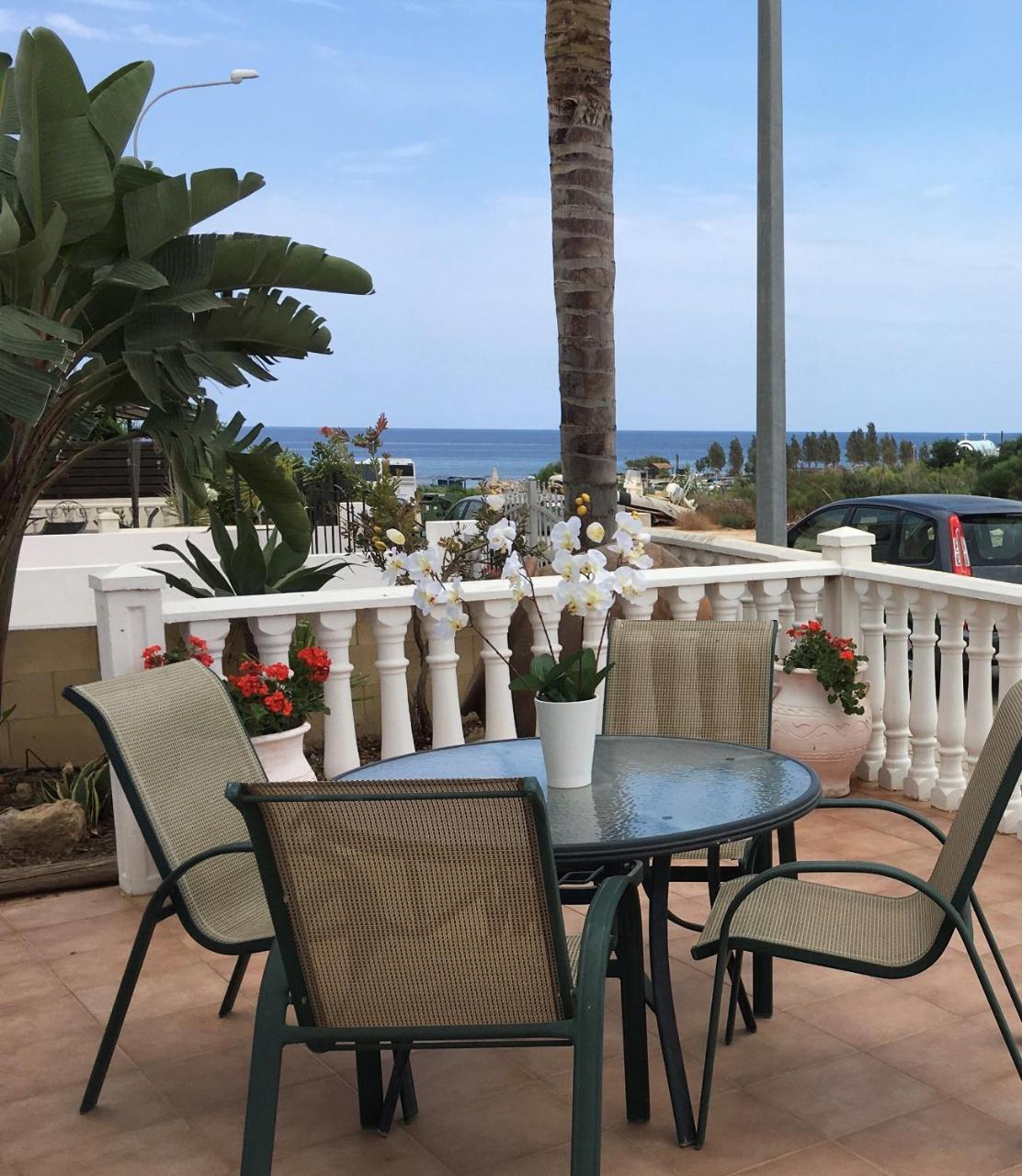 Villa Emiliana Paralimni Exterior foto